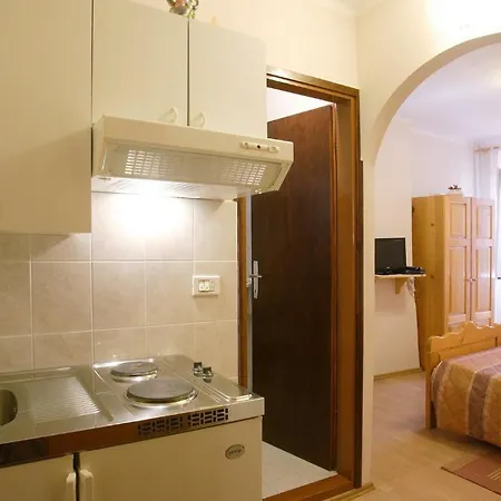 Guest house Sara Groznjan