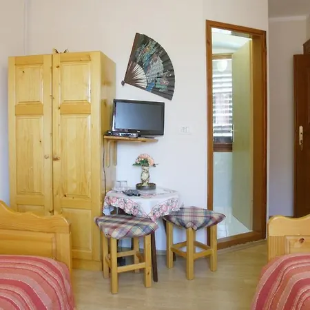 Casa de hóspedes Sara